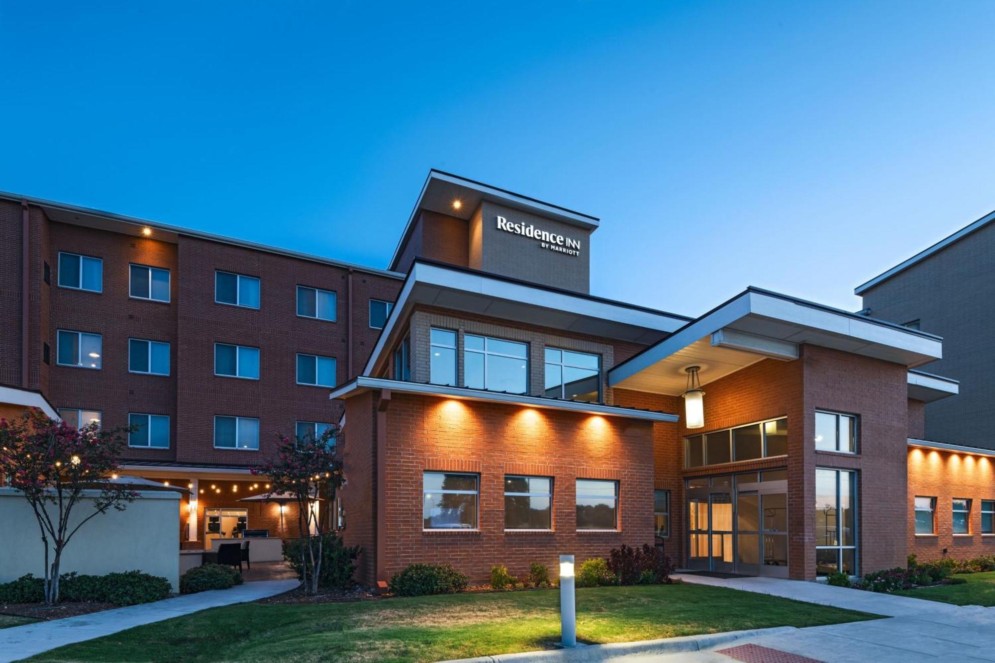 Residence Inn By Marriott Dallas Dfw Airport West/Bedford Exterior photo